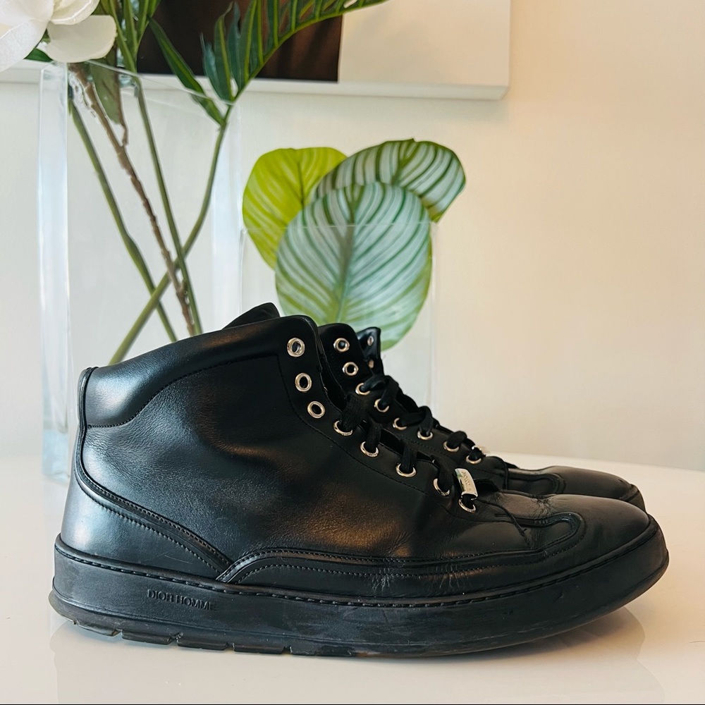 Mens Dior Homme lace up black leather high top sneakers boots size 42 (US 9)